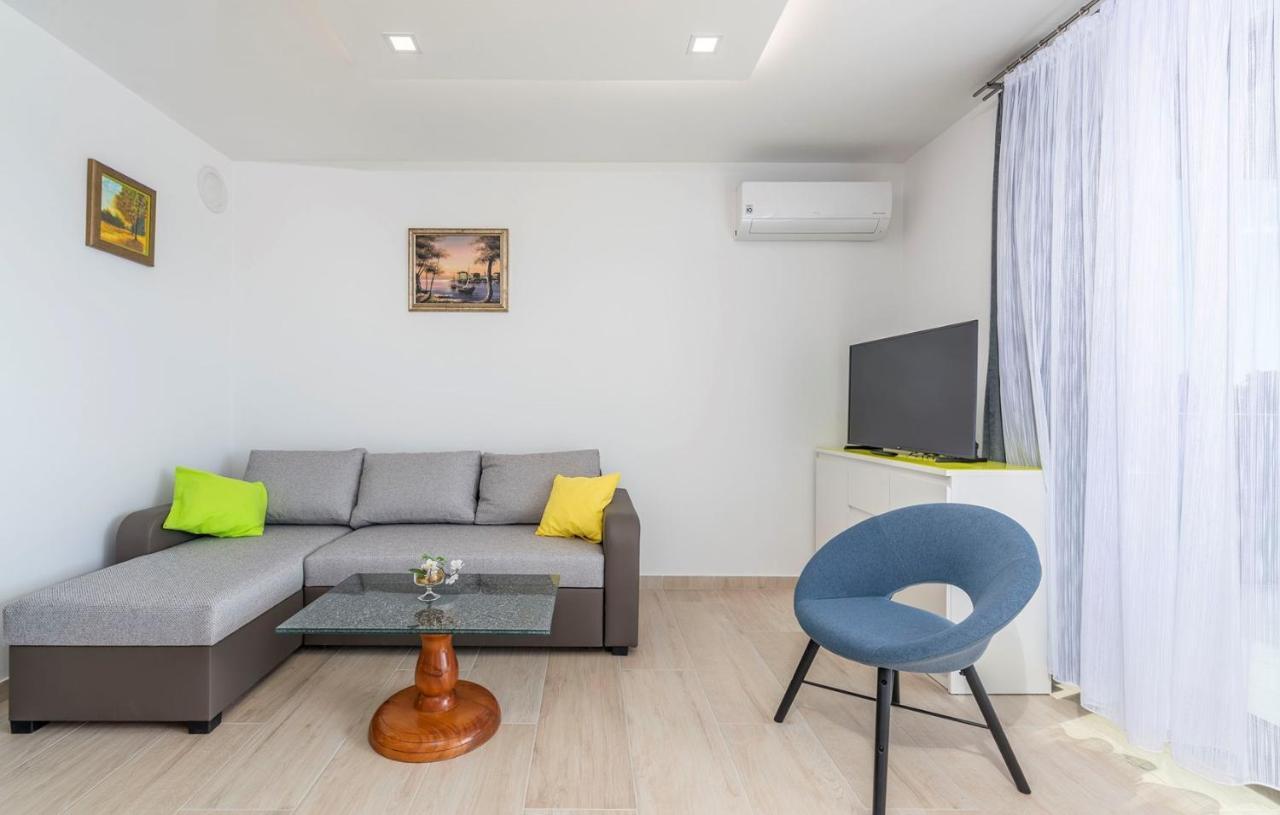 Apart Residence Blue Sea Пореч Экстерьер фото