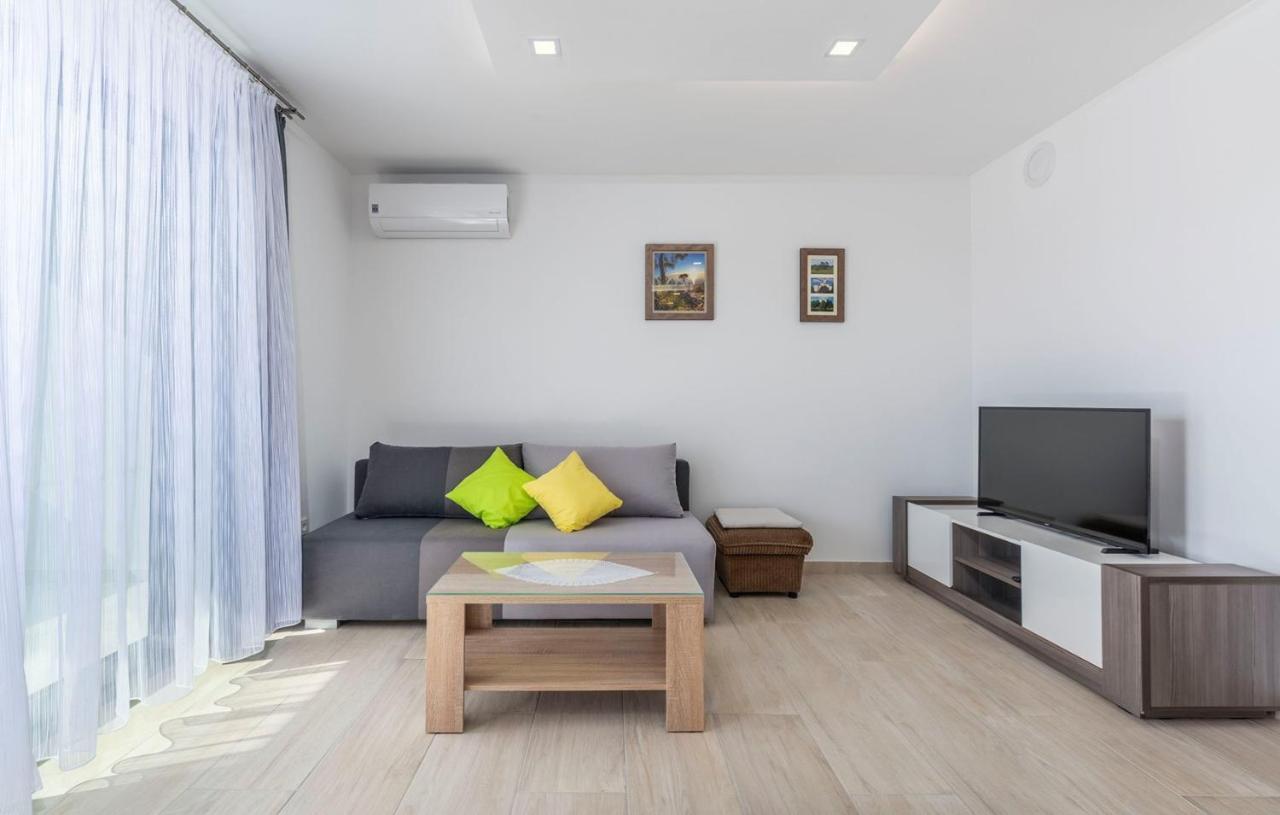 Apart Residence Blue Sea Пореч Экстерьер фото